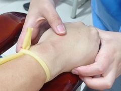 -上海市松江区泗泾医院