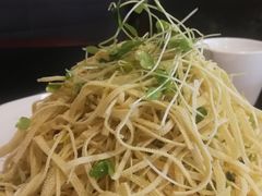 -皇城根·烤鸭·鱼头·家常菜(欧亚大观乐活城店)