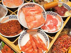 -周小明火锅(黑金冠社区店)