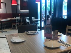 大堂-必胜客餐厅(昆百大泰业城店)