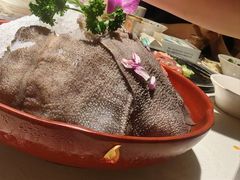 -茅草房·河畔园林火锅