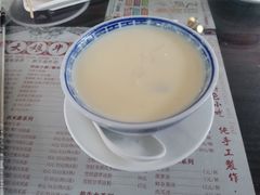 香滑凤凰奶-周大娘牛乳(旧寨古村总店)