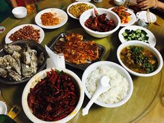 -百里峡七彩艺术小镇