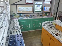 -美空眼镜·星趣控·新乐学·控优点合作店(周浦万达店)