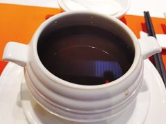 麦冬生熟地炖黑豆-若蘭慈·无国界素食料理(欢乐海岸店)