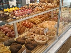 -焙丽拾光(麦凯乐直营店)