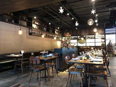 大堂-Carbon莫卡哆·意大利复古集市餐厅(杭州大厦店)