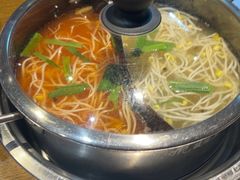 -阿婉贵州苗家酸汤鱼(梅林店)