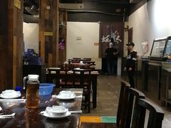 大堂-蚝美人·生蚝海鲜烧烤(茶花园店)