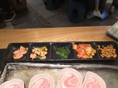 -犟牛家·榴莲烤肉(五棵松店)