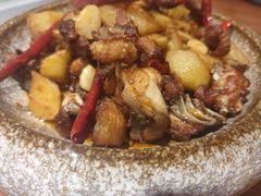 -隔壁老王·家常云南菜(花巷店)