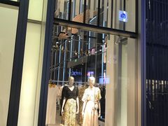 -URBAN REVIVO(深圳华润万象天地店)