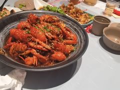 -肥肥虾庄·金牌油焖大虾(杨园滨江时代walk店)
