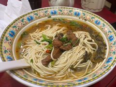 -金杨拉面王小吃面馆·牛三宝面·红烧牛肉粉