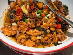 -鱼你相聚·河鲜馆(袁家岭店)
