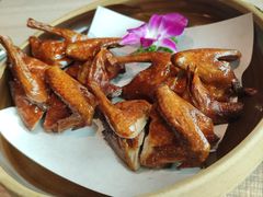 红烧乳鸽-石头咕(葵蓬店)