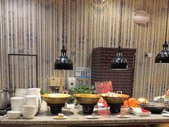 -怡豪大饭店·银顶旋转餐厅