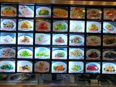 -侬佳蒸菜馆(听潮店)