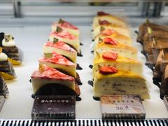 -卷心卷意·轻甜蛋糕(新光天地店)