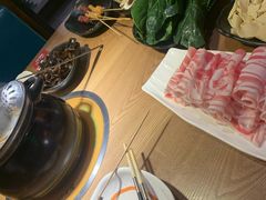 -尚品小土屋涮毛肚(李沧万达店)