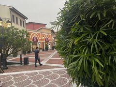 -佛罗伦萨小镇广佛名品奥特莱斯(疏港路店)