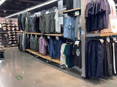 -迪卡侬(西三旗店)