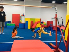 -蜩动儿童运动成长馆(恒生万鹂广场店)
