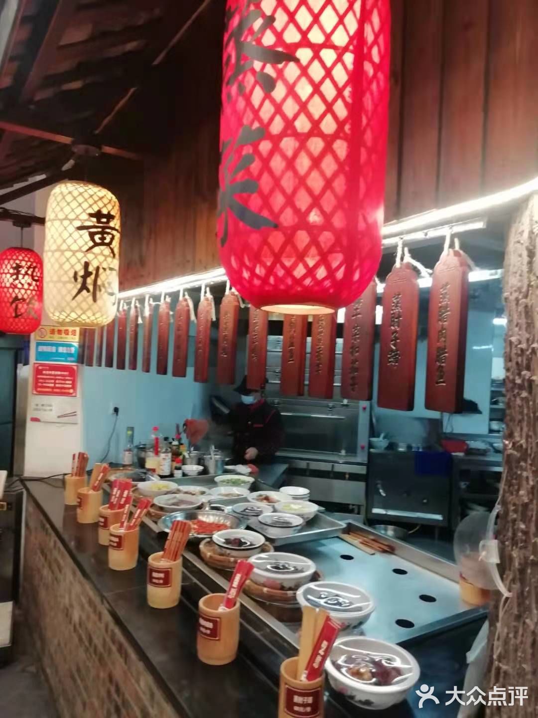 今晚吃鸡[调皮]～金味老饭铺