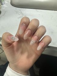 -瞧·享轻奢美甲美睫