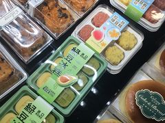 -新利香西饼店(惠友超市店)