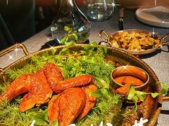 -弦月窗LUNETTE BY AMANDA(复兴路店)