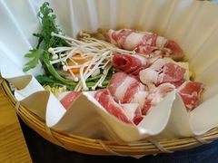 日式寿喜锅-枝魯枝魯自助料理