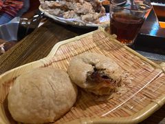 -老牌坊云南鱼豆花火锅(哈西万达店)