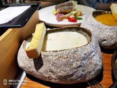 -more than meow吴止猫主题餐厅(承德 中船汇店)