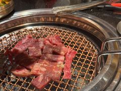 -韩烧牛中牛·甄选黑牛烤肉(黑金店)