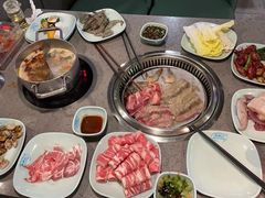 -金滏山烤肉·海鲜·火锅自助餐厅(襄阳万达店)