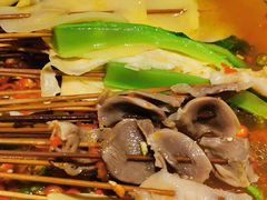 -嘉州叶婆婆钵钵鸡(建设路店)