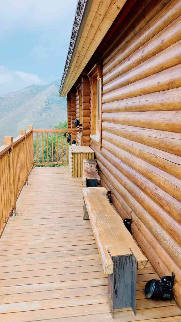 1473山顶咖啡-"哎呀呀,网红咖啡店呀从海坨山庄或者外边.