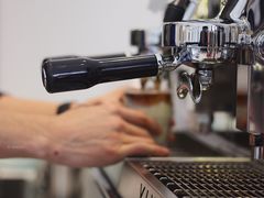 -Fridi Patisserie Cafe