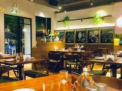 大堂-Bistro 63 创意融合料理(广粤天地店)
