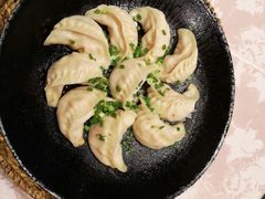 -披云山庄