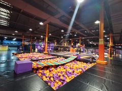 -Tenker Club弹刻极限主题公园 · 蹦床 · 团建 · 生日派对(大关店)