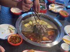 -醉董牛川派鲜肉自选火锅(烟台店)