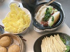 -煲王粤菜餐厅(中侨中心店)