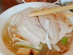 -金卯白肉罩火烧