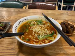 -每碗面馆(新鸿安大厦店)