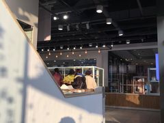 -焙丽拾光(麦凯乐直营店)