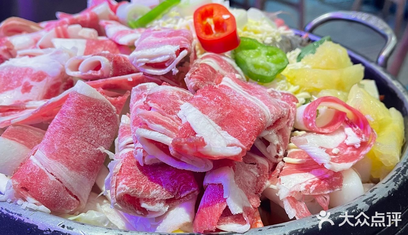 天冷了适合吃韩式火锅啦[调皮]