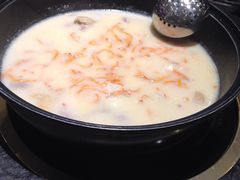 -煲宫猪肚鸡(昆山金鹰国际购物中心店)