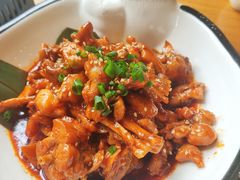 辣得跳-莲餐厅·湖北菜·藕汤是头牌(愚园路店)